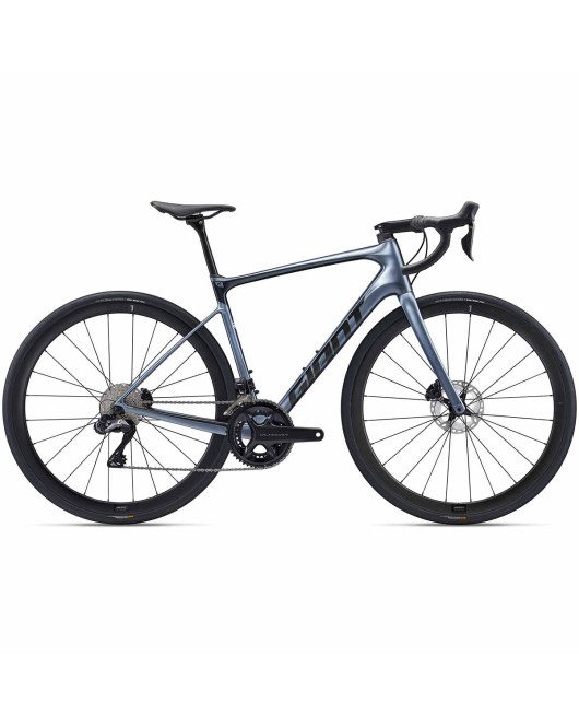 2022 Giant Defy Advanced Pro 1 Road Bike