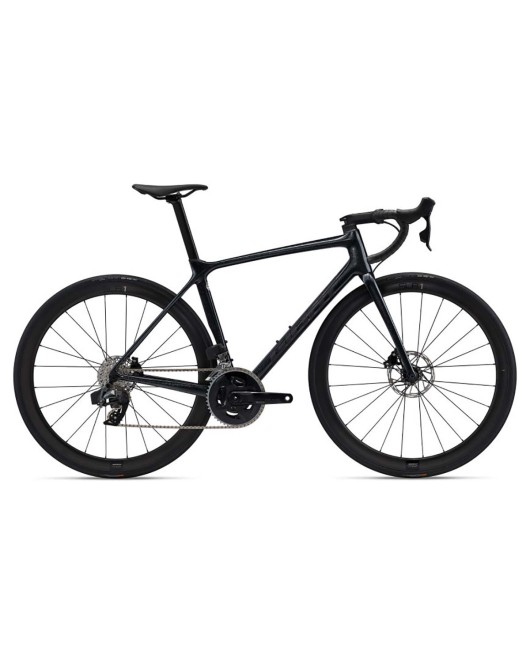 2022 Giant TCR Advanced Pro Disc 1 AX Road Bike