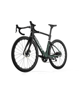 2022 Pinarello Dogma F Dura Ace Di2 - Racing Green