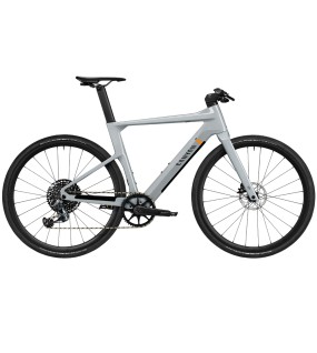 2023 Canyon Roadlite:ON CF 9 LTD Road Bike