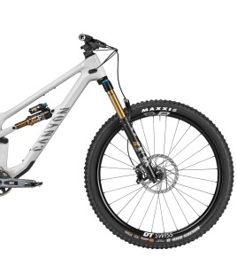 2023 Canyon Spectral 125 CF 9 Mountain Bike