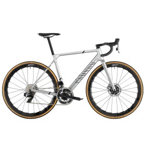 2023 Canyon Ultimate CFR eTap Road Bike