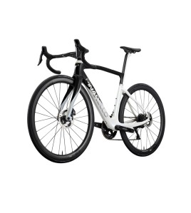 2023 Pinarello F9 Dura Ace Di2 Road Bike