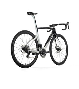 2023 Pinarello F9 SRAM Red AXS Road Bike