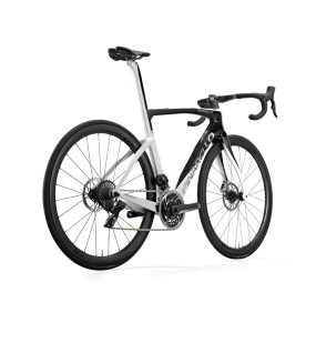 2023 Pinarello F9 SRAM Red AXS Road Bike