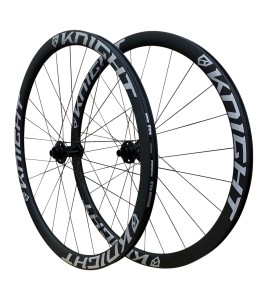 Knight 35 Clincher Disc Tubeless TLA