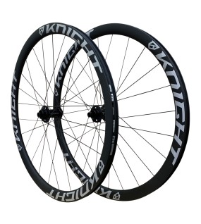 Knight 35 Clincher Disc Tubeless TLA