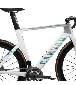 2024 Canyon Aeroad CFR AXS Road Bike