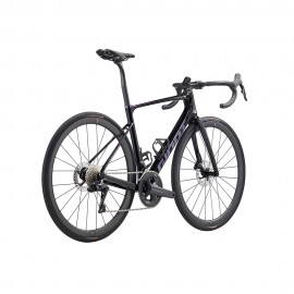 2024 Giant Defy Advanced Pro 0 Road Bike