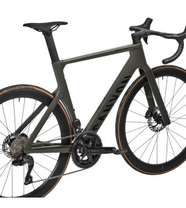 2025 Canyon Aeroad CF SLX 7 Di2 C46 Road Bike