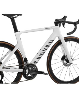 2025 Canyon Aeroad CF SLX 7 Di2 R4 Road Bike