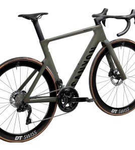 2025 Canyon Aeroad CF SLX 7 Di2 Road Bike