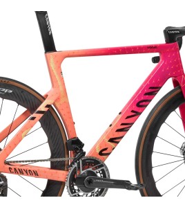 2025 Canyon Aeroad CFR AXS Road Bike