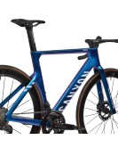 2025 Canyon Aeroad CFR Di2 Road Bike