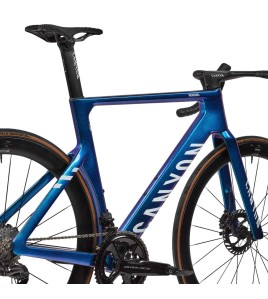 2025 Canyon Aeroad CFR Di2 Road Bike