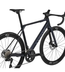 2025 Canyon Ultimate CF SLX 8 Di2 Speed Road Bike