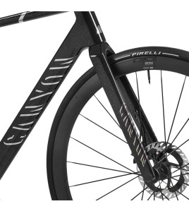 2025 Canyon Ultimate CFR Di2 Road Bike