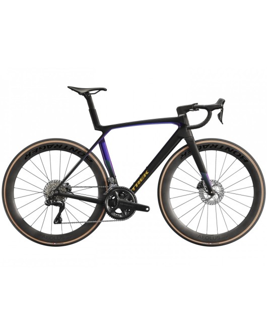 2025 Trek Madone SL 7 Gen 8 Carbon Road Bike
