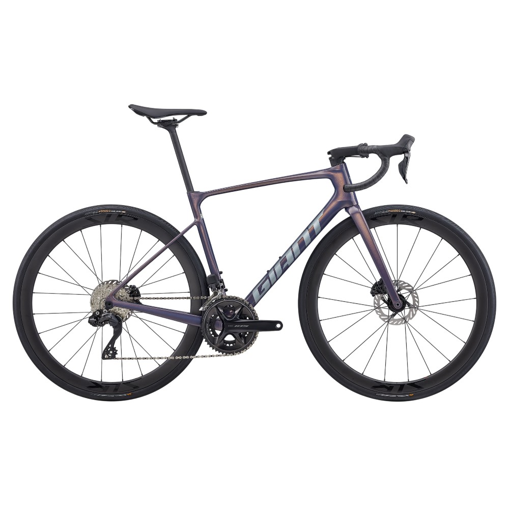 2026 Giant Defy Advanced 0 Endurance Road Bike